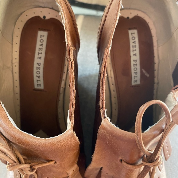 Lovely People Leather Oxford Platform Wedge - Picture 3 of 7